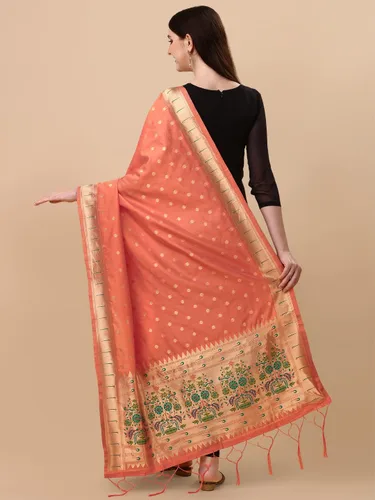 Vista 14 de Estampado Animal Seda Hani Dupatta