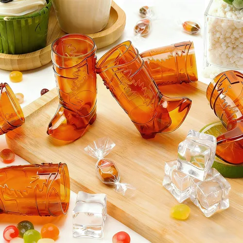 Vista 2 de SAIAOKJ Vasos de Chupito en Forma de Bota de Vaquero, 12 Piezas de 1 Onza Vasos de Chupito Mini de Plástico en Forma de Bota, Vasos de Plástico