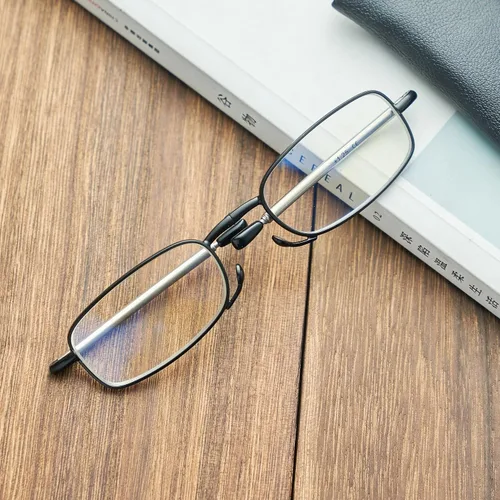 Vista 5 de Paquete de 4 lentes de lectura compactos, con bolsillo, plegables, para mujeres y hombres