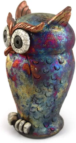 Vista 3 de Escultura de mesa de cerámica Raku de búho hecho en Estados Unidos, 7.5 pulgadas