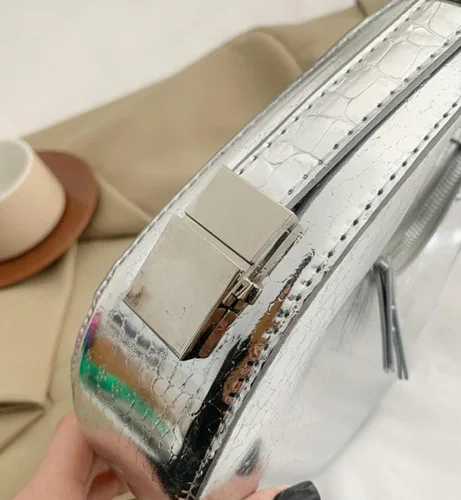 Vista 5 de Bolso Hobo para mujer, bolso de plata Y2k, brillante de noche, embrague brillante, para axilas, bolso de hombro de piel sintética