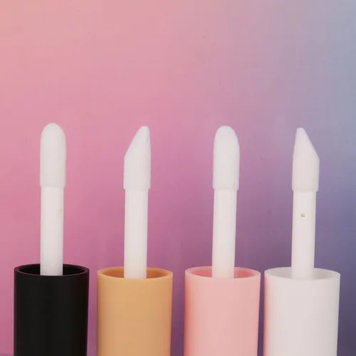Vista 4 de COSIDEA 15 tubos vacíos de PETG grandes doe foot Wand Lip Gloss Tubes de 0.3 fl oz 0.33 oz tubo de brillo de labios nude con aplicador de cepillo