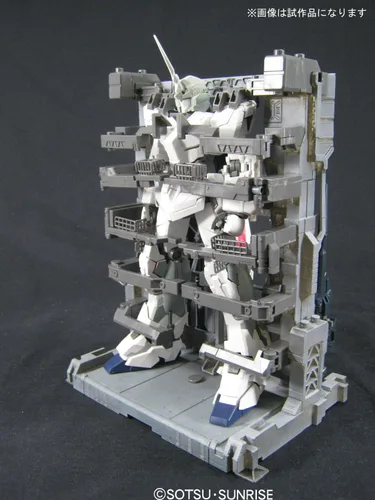 Vista 6 de Bandai Hobby RX-0 Unicorn Gundam HD Color con MS Cage Figura de grado maestro, escala 1/100