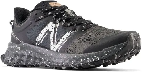 Vista 4 de New Balance Women's Fresh Foam Garoe V1 Trail Running Shoe