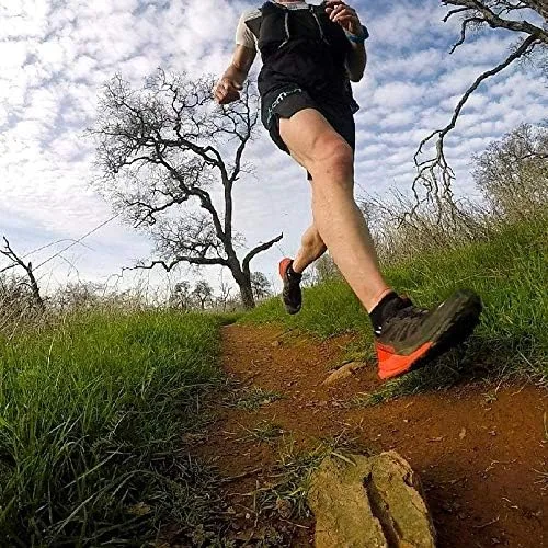Vista 4 de Swiftwick - Calcetines ASPIRE TWO para correr y ciclismo, ligeros, ajuste de compresión
