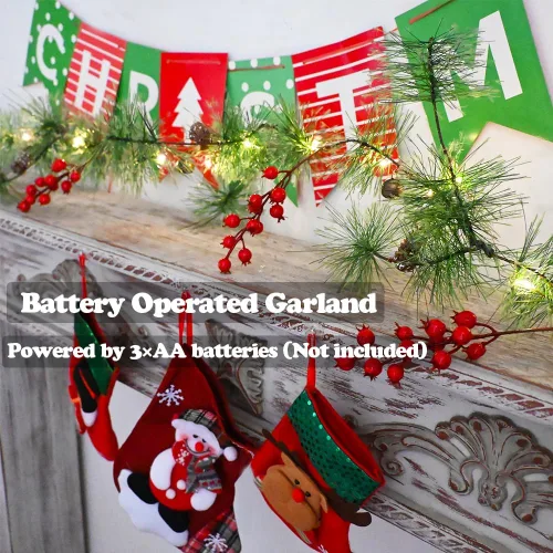 Vista 4 de Guirnaldas de Navidad ChiRee de 2.00 m con 30 luces LED, guirnaldas de pino ahumado con luces, funciona con pilas, guirnalda de conos de pino