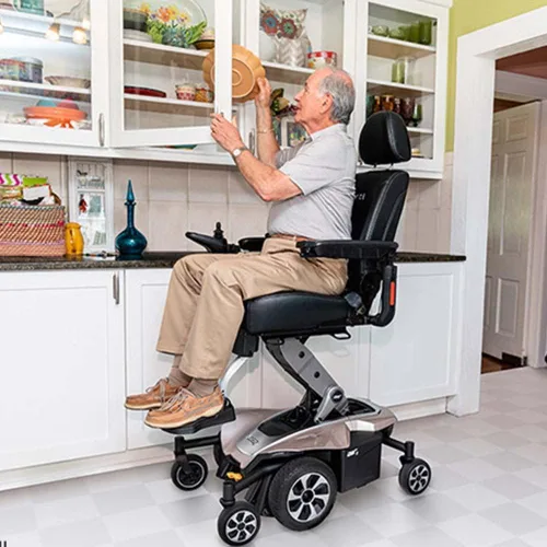 Vista 3 de Pride Mobility Jazzy Air 2 Group 2 - Silla eléctrica con baterías U-1, tracción media, silla de ruedas eléctrica motorizada para adultos, 300 libras