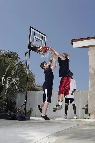 Vista 5 de SKLZ Pro Sistema de aro de minibásquet Mini Ball altura ajustable 3,5 pies -7 ft. y 7 pulgadas