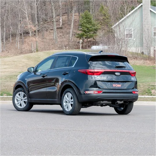 Vista 7 de CURT 13281 Enganche de remolque Clase 3, receptor de 2 pulgadas, Compatible con algunos modelos de Kia Sportage