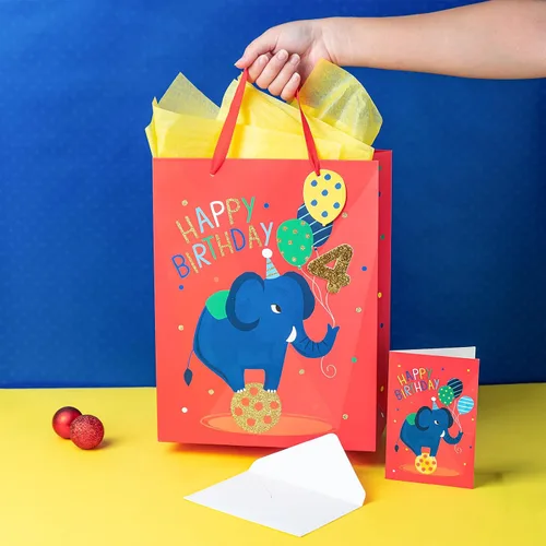 Vista 4 de Loveinside Bolsa de regalo de elefante de 4º cumpleaños con papel de seda, etiqueta de regalo y tarjeta de felicitación para niños, fiestas y más