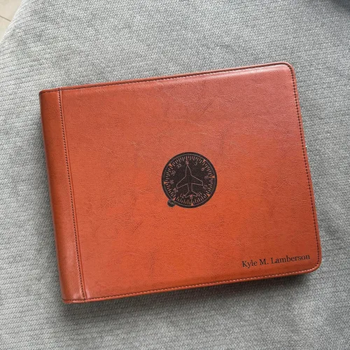 Vista 7 de Professional Vegan Leather Pilot Logbook, Pilot Journal for Letter Size Paper, Pilot Log Book Binder, Pilot Log Organizer, logbook Aviation Cover