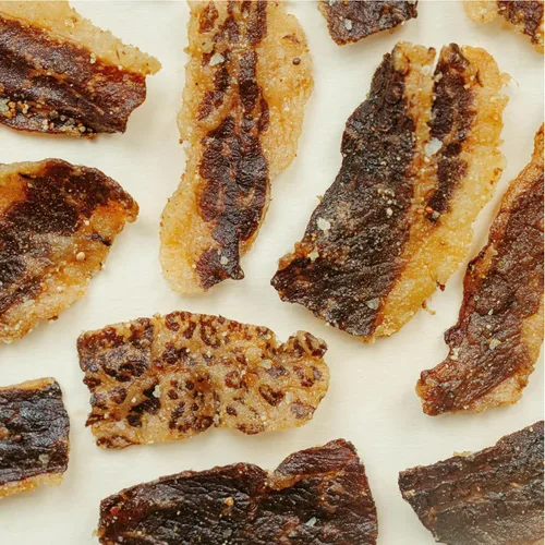 Vista 4 de BEEFY Meat Chips - Mostaza Miel - 2.5oz. 100% Prime Brisket. 13g de proteína por onza.