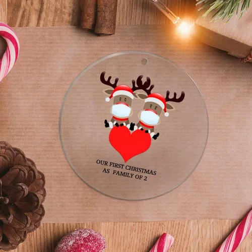Vista 20 de Adornos de copo de nieve personalizados para la familia, con texto en inglés "Have You Hugged A Massage Therapeut", adornos navideños tropicales