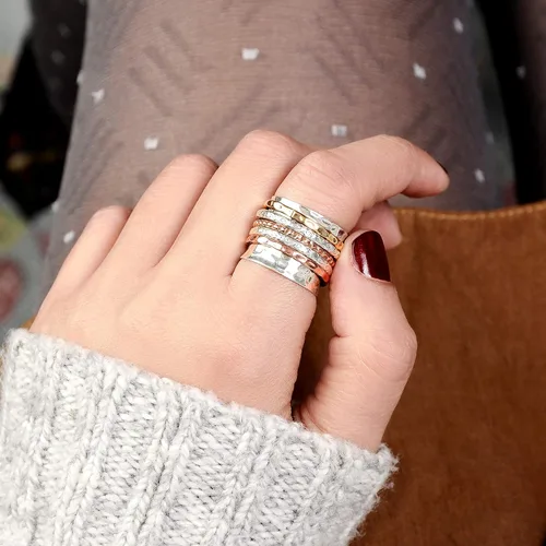 Vista 4 de Boho-Magic Anillo giratorio para mujer, plata de ley 925 con bandas de cobre y latón anchas, Metal