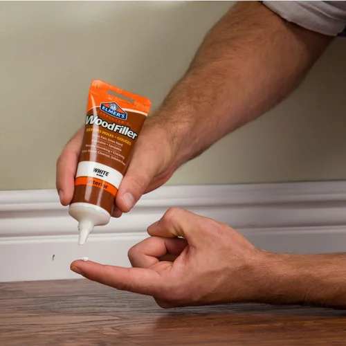 Vista 2 de Elmer's E855 - Relleno de madera para carpintero (3.25 onzas, tubo blanco)