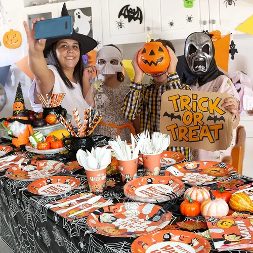 Vista 6 de ATFUNSHOP Mantel de plástico de Halloween, 4 unidades, 54 x 108 pulgadas, mantel rectangular desechable, tela de araña negra, impermeable, a prueba