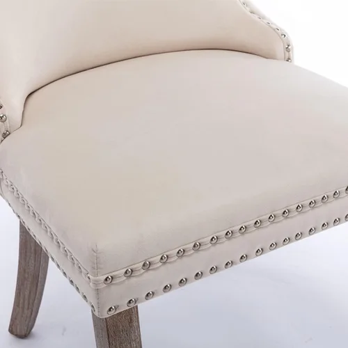 Vista 7 de Silla de comedor tapizada de terciopelo con respaldo de ala y patas de madera marrón, decoración de remaches, silla auxiliar moderna de mediados