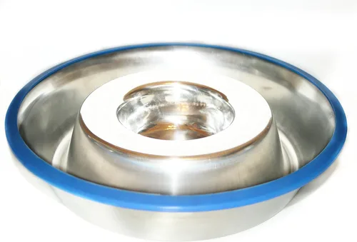 Vista 4 de Mr. Peanut's Cuenco interactivo de acero inoxidable para perros de alimentación lenta con una base de silicona azul, divertido y saludable