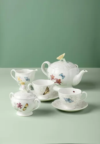 Vista 3 de Lenox Butterfly Meadow - Juego de té de 8 piezas, servicio para 2, color blanco