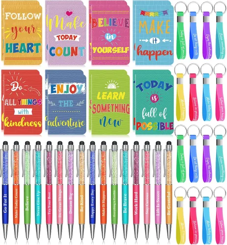 Vista 10 de PerKoop Juego de 48 piezas de regalos inspiradores, blocs de notas bíblicos de Jesús de 3 x 5 pulgadas, bolígrafos, llaveros a granel, mini