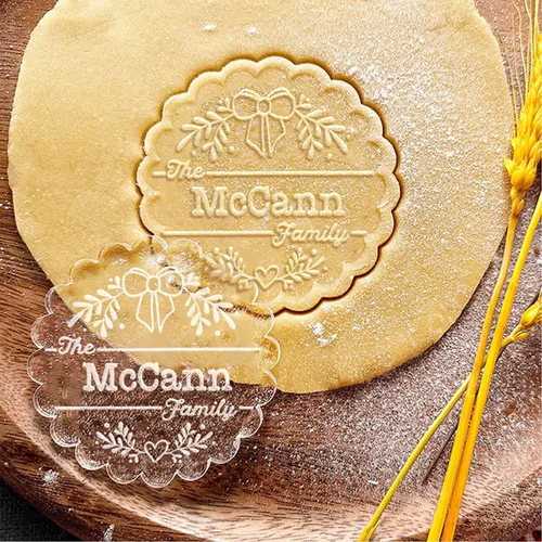 Vista 8 de Cortadores de galletas de Navidad personalizados 2023 con sello de galletas de Feliz Navidad para hornear, cortadores de galletas de azúcar