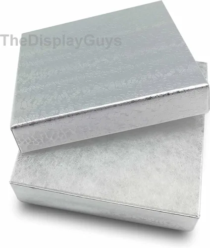 Vista 3 de TheDisplayGuys - Paquete de 100 cajas de cartón rellenas de algodón #33 para joyas, papel de aluminio plateado (3.5 x 3.5 x 1.0 pulgadas)