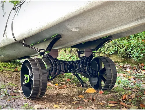 Vista 2 de RAILBLAZA C-Tug R - Carrito de kayak resistente con ruedas sin pinchazos, rieles de casco ajustables y capacidad de carga de 220 libras