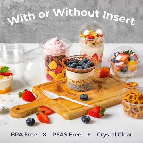 Vista 4 de Fit Meal Prep [Paquete de 50] Vasos de postre de plástico transparente de 5 onzas con tapas de cúpula y tenedores, tazas de parfait desechables
