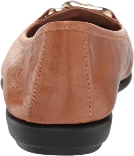 Vista 3 de Aerosoles Zapatos planos tipo ballet Bristol para mujer, cuero bronceado, 8, Bronceado Cuero