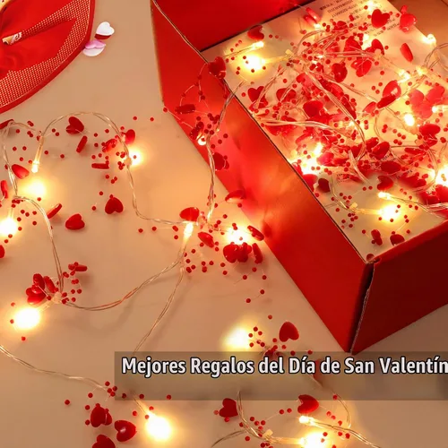 Vista 4 de Mosoan Decoración del día de San Valentín, guirnalda de 30 luces LED de 10 pies con luces de corazón rojo, funciona con pilas, luces de día de San