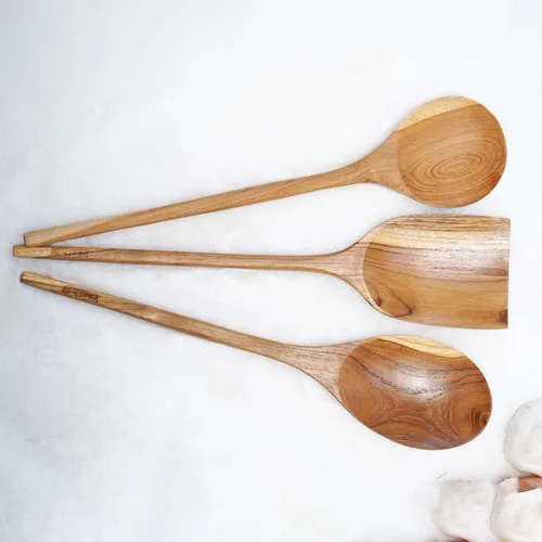 Vista 5 de Kasih Co-op Juego de 3 utensilios de cocina de madera de teca de 14 pulgadas (dos cucharas y una espátula)