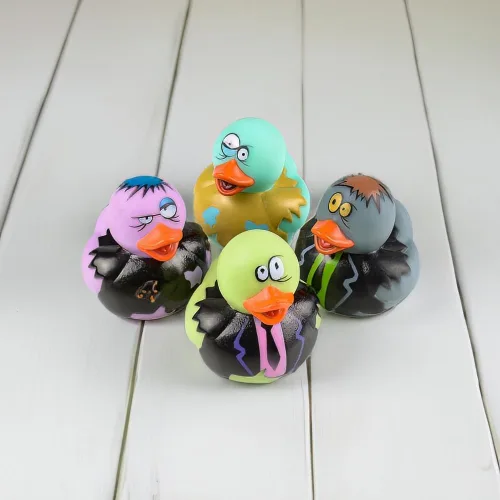 Vista 7 de Duckies de goma Zombie de 2 pulgadas (paquete a granel de 12 patos)
