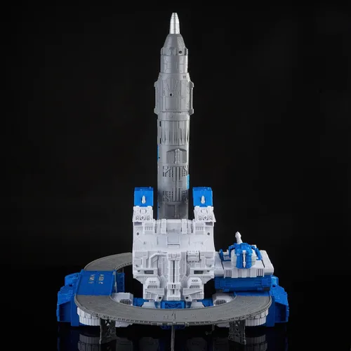 Vista 9 de Transformers Generations Selects Legacy Evolution Figura de acción de 61 cm Clase Titán - Robot Guardián y Lunar-Tread, (F6940) Transformers