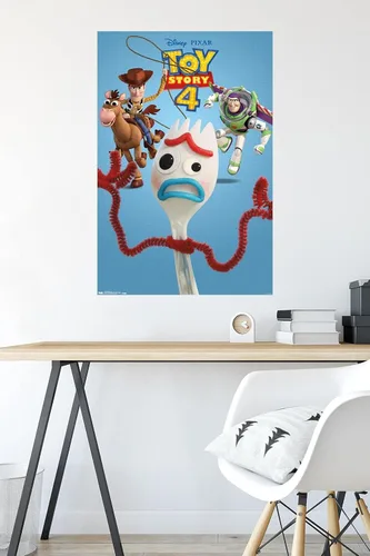 Vista 5 de Trends International Disney Pixar Toy Story 4 - Póster de pared de trío, 22.375 x 34 pulgadas, paquete de póster y clip