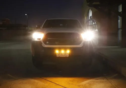 Vista 7 de iJDMTOY Kit de luz de conducción de 3 puntos LED ámbar estilo Raptor, ajuste universal compatible con todos los camiones, SUV, RV