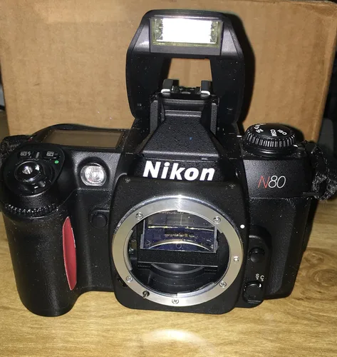 Vista 4 de Nikon Cámara de película SLR N80 de 1.378 in (solo cuerpo)