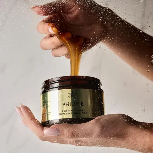 Vista 6 de PHILIP B Russian Amber Imperial Champú, 3 fl. oz. (3.0 fl oz) – Limpiador protector de color que restaura el cabello encrespado sobreprocesado