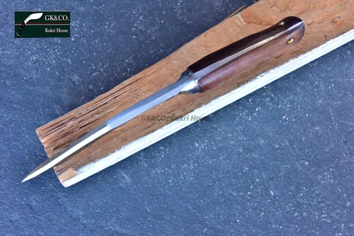Vista 4 de GK&CO. Kukri House Kukri/Khukuri genuino - Hoja negra de 5 pulgadas (sin óxido) Panawal Khukuri - Fábrica hecha a mano en Nepal.