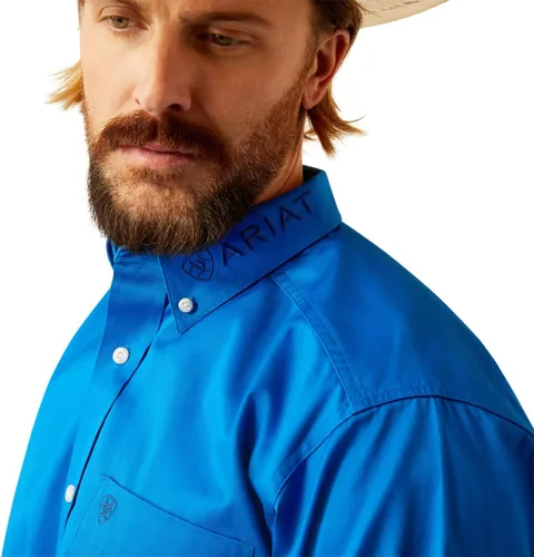 Vista 49 de Ariat Camisa de sarga con logotipo del equipo para hombre