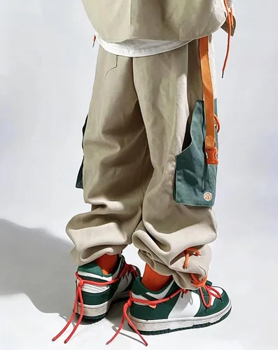 Vista 2 de Niepce Inc - Pantalones de calle para hombre Beige