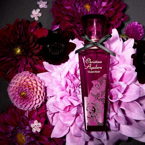 Vista 6 de Christina Aguilera Violet Noir, Perfume para mujer, Eau de Parfum en aerosol, 0.5 onzas líquidas