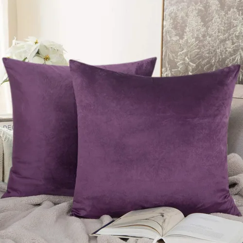 Vista 23 de NTBAY Fundas de almohada de terciopelo con cremallera, paquete de 2 fundas de almohada de viaje de franela de lujo, 13 x 18 pulgadas, color negro
