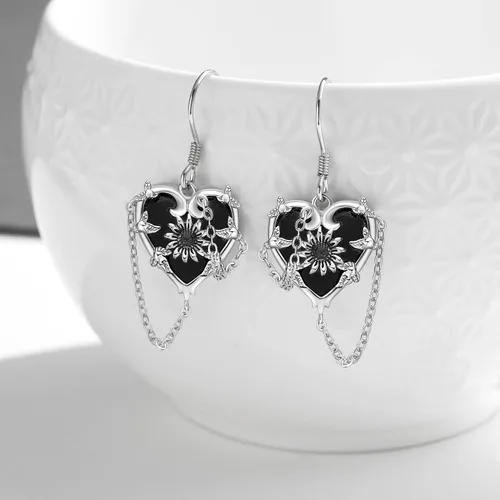 Vista 4 de Aretes de corazón de bruja, rosa gótica, murciélago, calavera, rosa, cruz, libélula, piedra lunar, calavera, plata de ley 925, joyería gótica