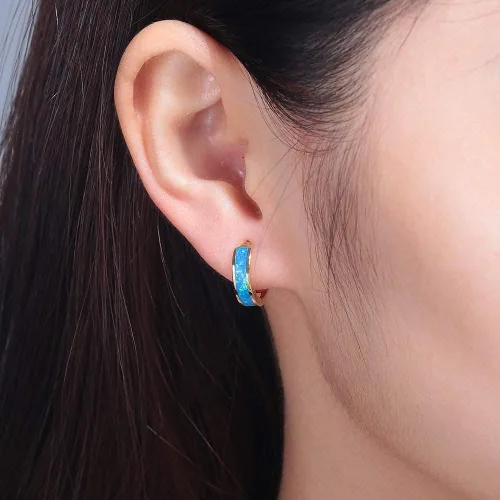 Vista 97 de CiNily Aretes Huggie de ópalo con bisagras, chapados en oro, hipoalergénicos, pequeños aretes de aro para mujeres, adolescentes, niñas, hombres