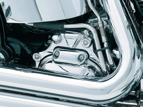 Vista 3 de Kuryakyn 7878 Cubierta de transmisión para motocicletas Harley-Davidson Softail 2007-17, cromo