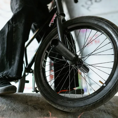 Vista 2 de Clavijas BMX, 2 unidades de aleación de aluminio para pedales de BMX, accesorios BMX