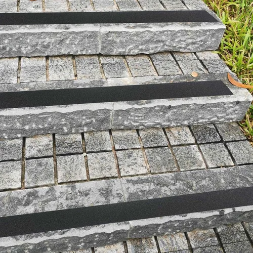 Vista 4 de Qilima Cinta antideslizante – Empuñaduras antideslizantes impermeables para escaleras, cinta adhesiva para exteriores para peldaños de peldaños