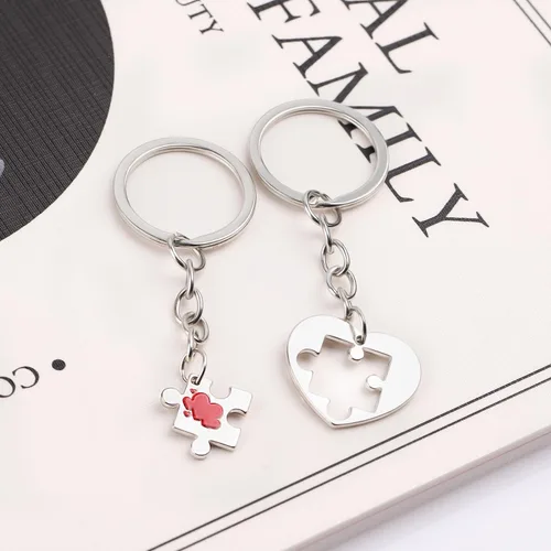 Vista 8 de brvayirl Los accesorios de llavero con cosas a juego para parejas son bonitos regalos para novia o regalos divertidos para novio, juego de llaveros