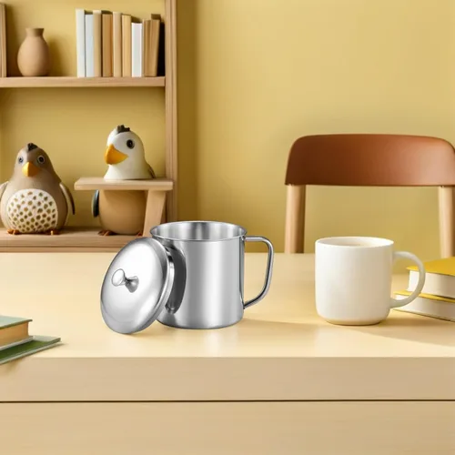 Vista 7 de Amosfun Taza de agua de acero inoxidable con tapa y asa de 4.33 x 3.14 pulgadas, taza de leche de metal para café, té, hogar, oficina, viajes
