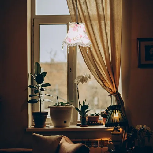 Vista 6 de DOITOOL Pantalla europea de tela con flecos, pantalla de mesa con cuentas, pantalla de luz decorativa para dormitorio y sala de estar, compatible